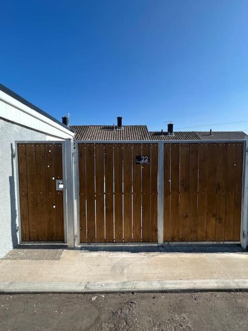 Welsh Getaway Home No 2 - 10 Mins To Bike Park Wales Мертир-Тидвилл Экстерьер фото